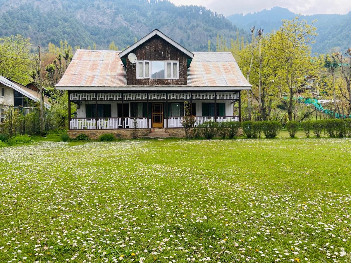 Pk Cottage Pahalgām Eksteriør billede
