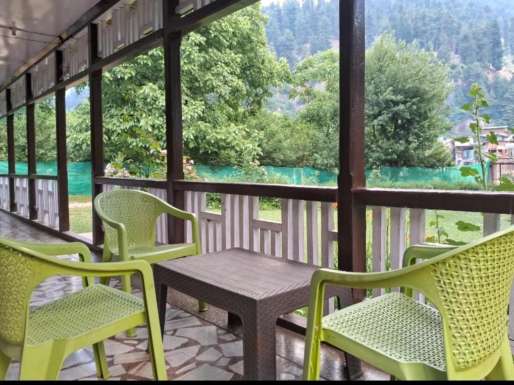 Pk Cottage Pahalgām Eksteriør billede